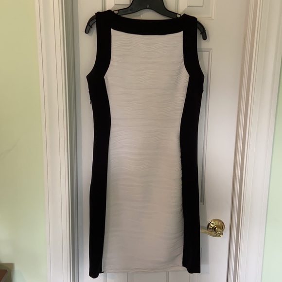 Calvin Klein, size 10 - Picture 3 of 5